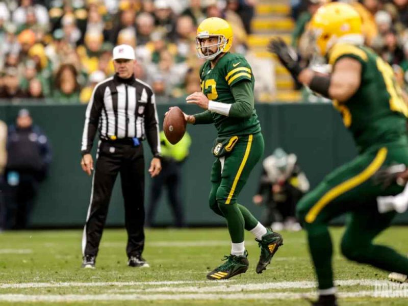 Green-Bay-Rodgers-1000-750